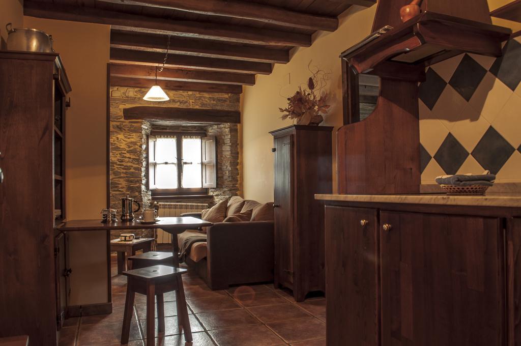 Apartamentos A Retoral Coana Rum bild